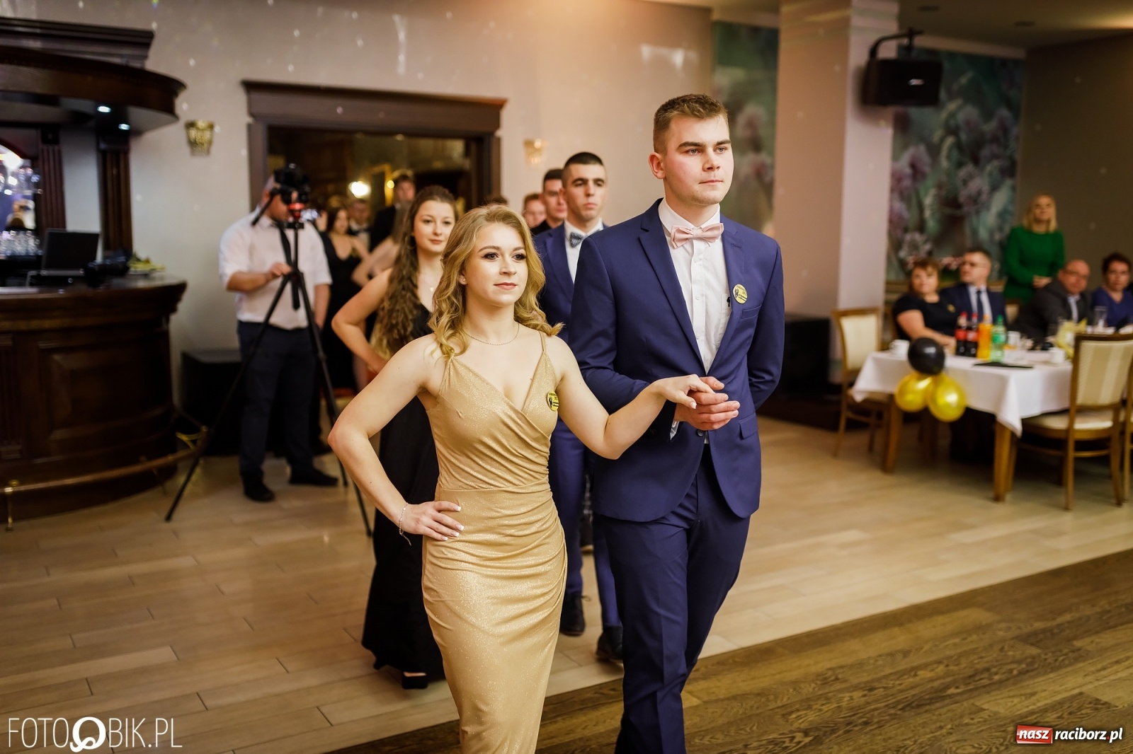 Zdjęcie w galerii na portalu naszraciborz.pl: Bal maturalny raciborskiego Ekonomika [FOTO i WIDEO] wiadomości z regionu