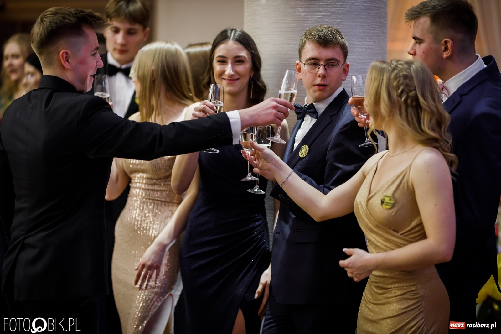 Zdjęcie w galerii na portalu naszraciborz.pl: Bal maturalny raciborskiego Ekonomika [FOTO i WIDEO] wiadomości z regionu
