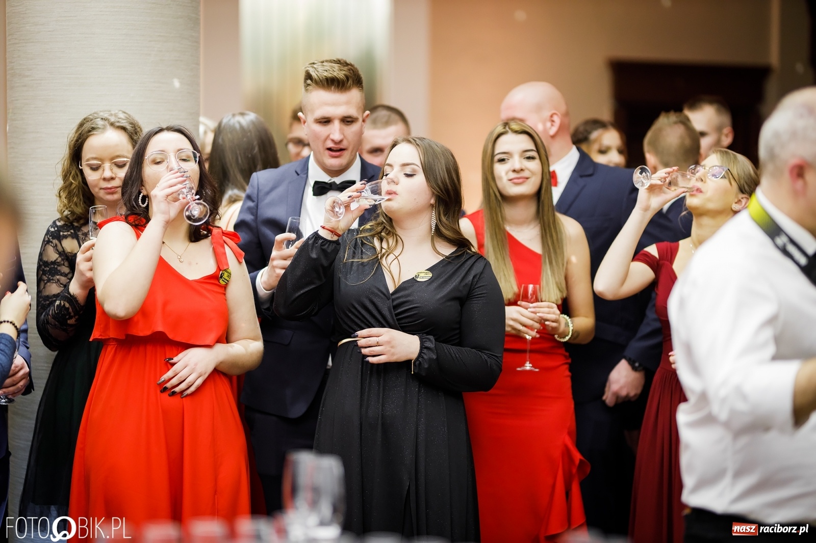 Zdjęcie w galerii na portalu naszraciborz.pl: Bal maturalny raciborskiego Ekonomika [FOTO i WIDEO] wiadomości z regionu