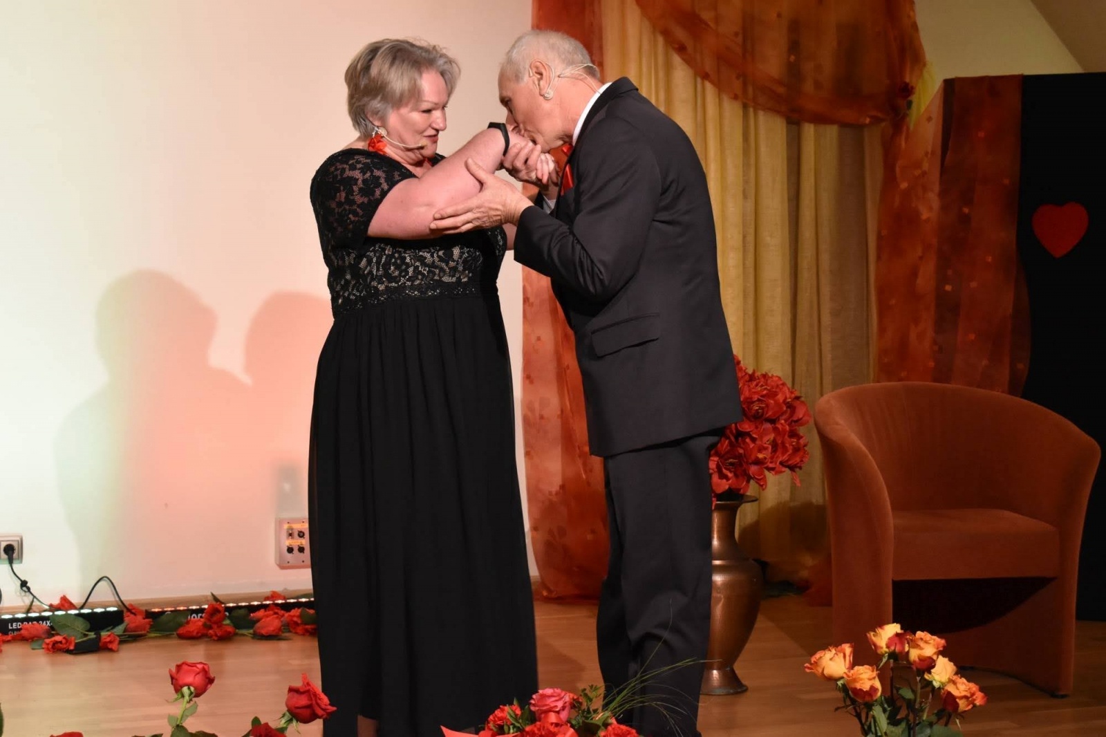 Zdjęcie w galerii na portalu naszraciborz.pl: Na zamku zapachniało Walentynkami wiadomości z regionu