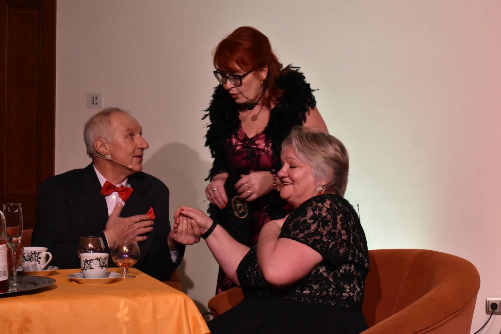 Zdjęcie w galerii na portalu naszraciborz.pl: Na zamku zapachniało Walentynkami wiadomości z regionu