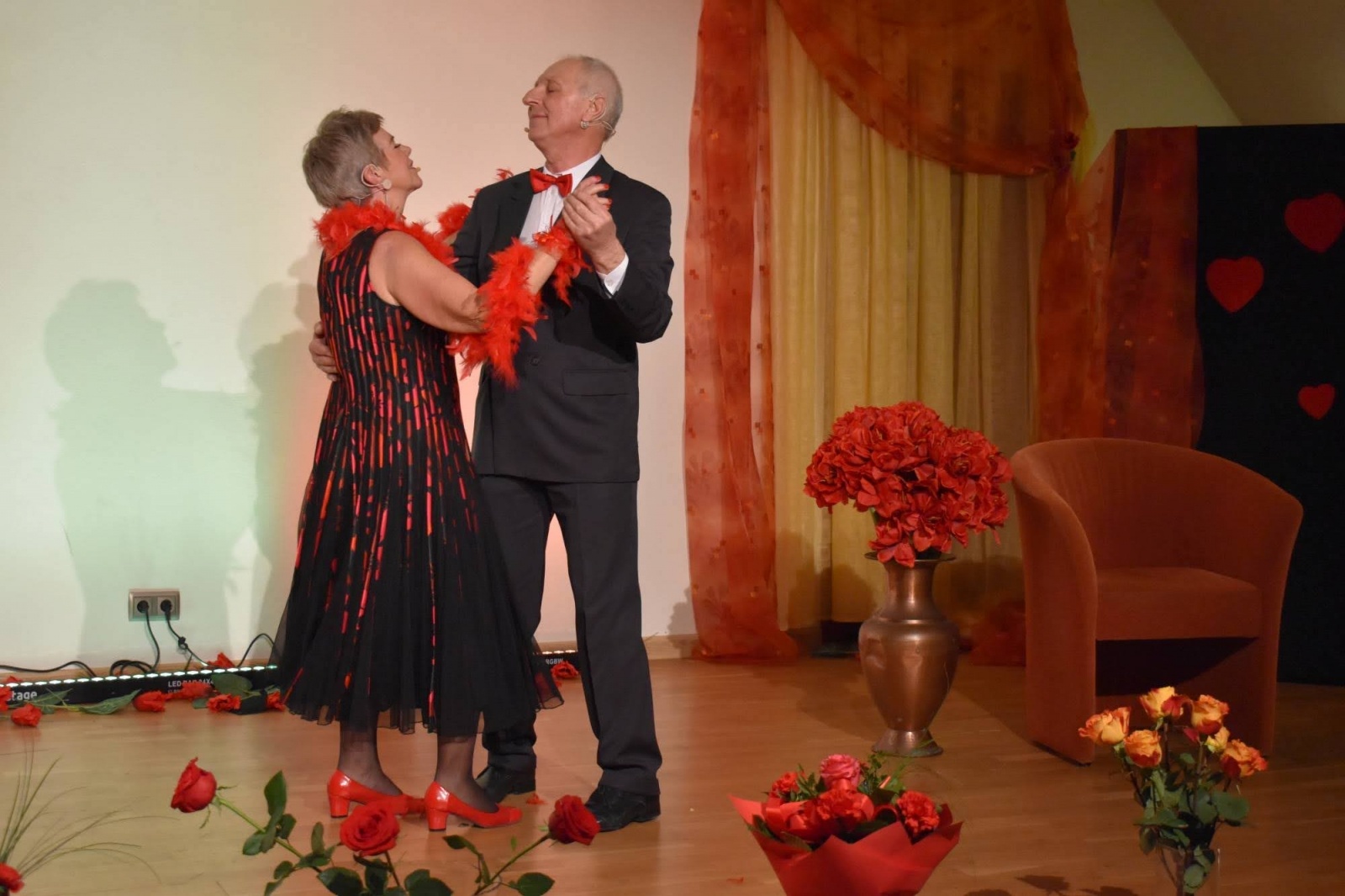 Zdjęcie w galerii na portalu naszraciborz.pl: Na zamku zapachniało Walentynkami wiadomości z regionu