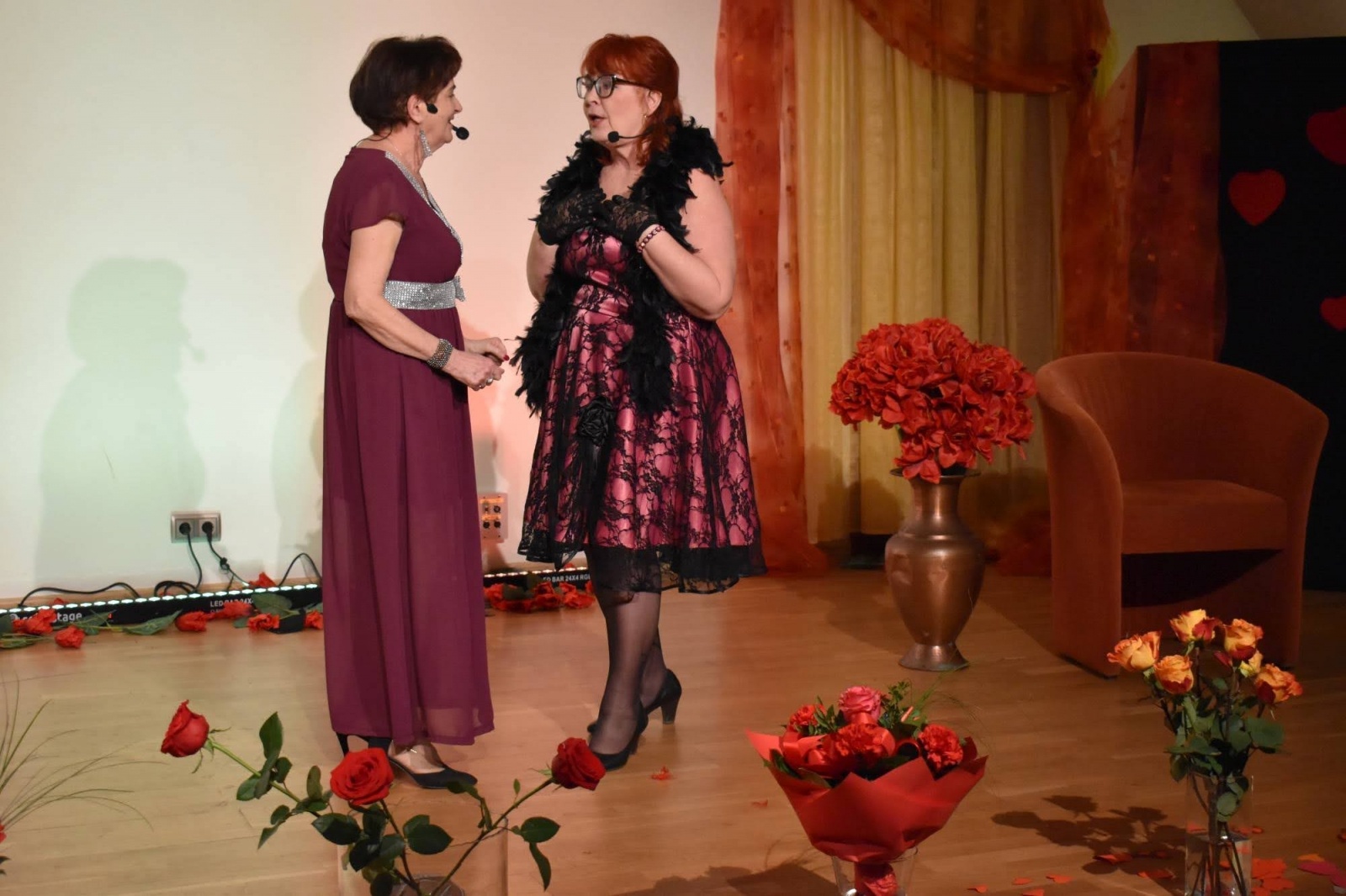 Zdjęcie w galerii na portalu naszraciborz.pl: Na zamku zapachniało Walentynkami wiadomości z regionu