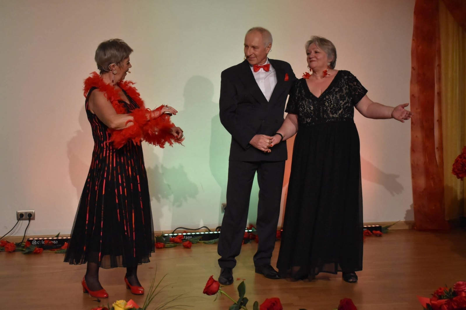 Zdjęcie w galerii na portalu naszraciborz.pl: Na zamku zapachniało Walentynkami wiadomości z regionu