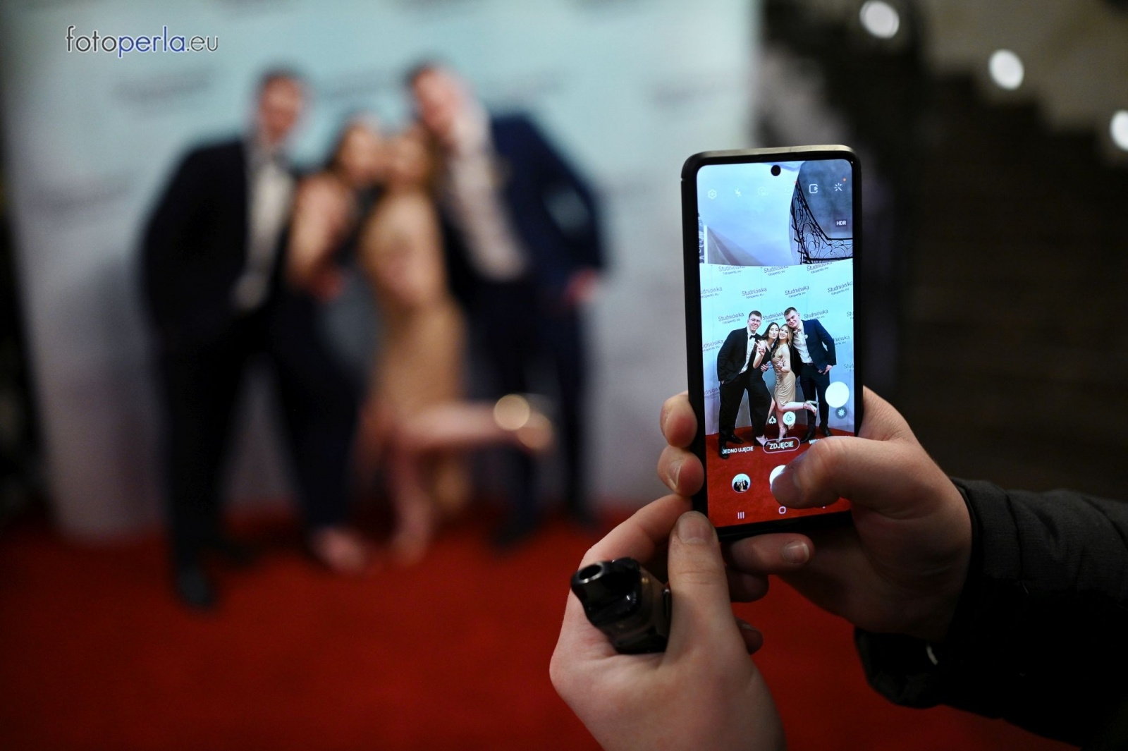 Zdjęcie w galerii na portalu naszraciborz.pl: Przeżyjmy to jeszcze raz. Ekonomik bawił się w dworku Komorno [FOTO] wiadomości z regionu