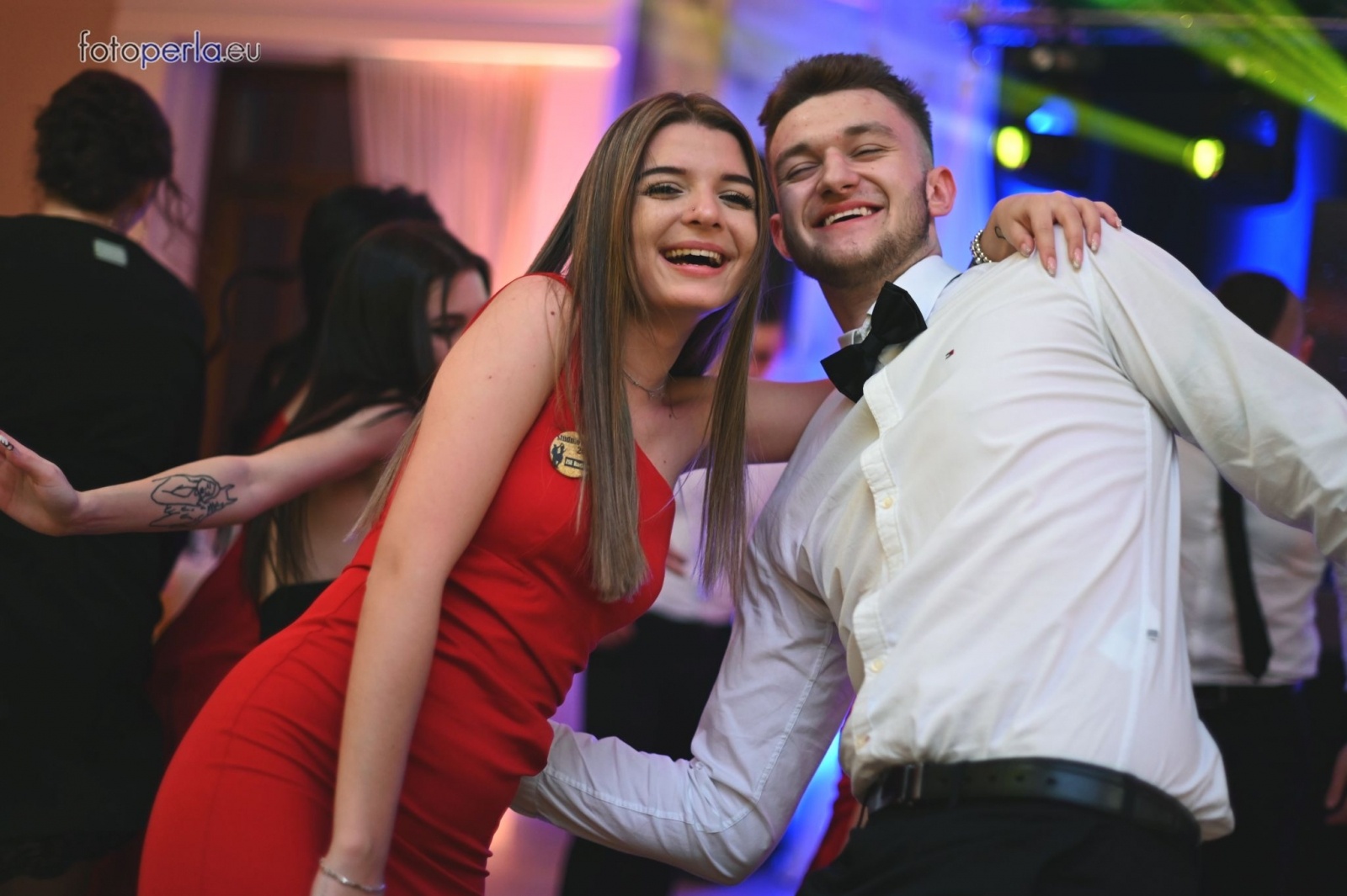 Zdjęcie w galerii na portalu naszraciborz.pl: Przeżyjmy to jeszcze raz. Ekonomik bawił się w dworku Komorno [FOTO] wiadomości z regionu