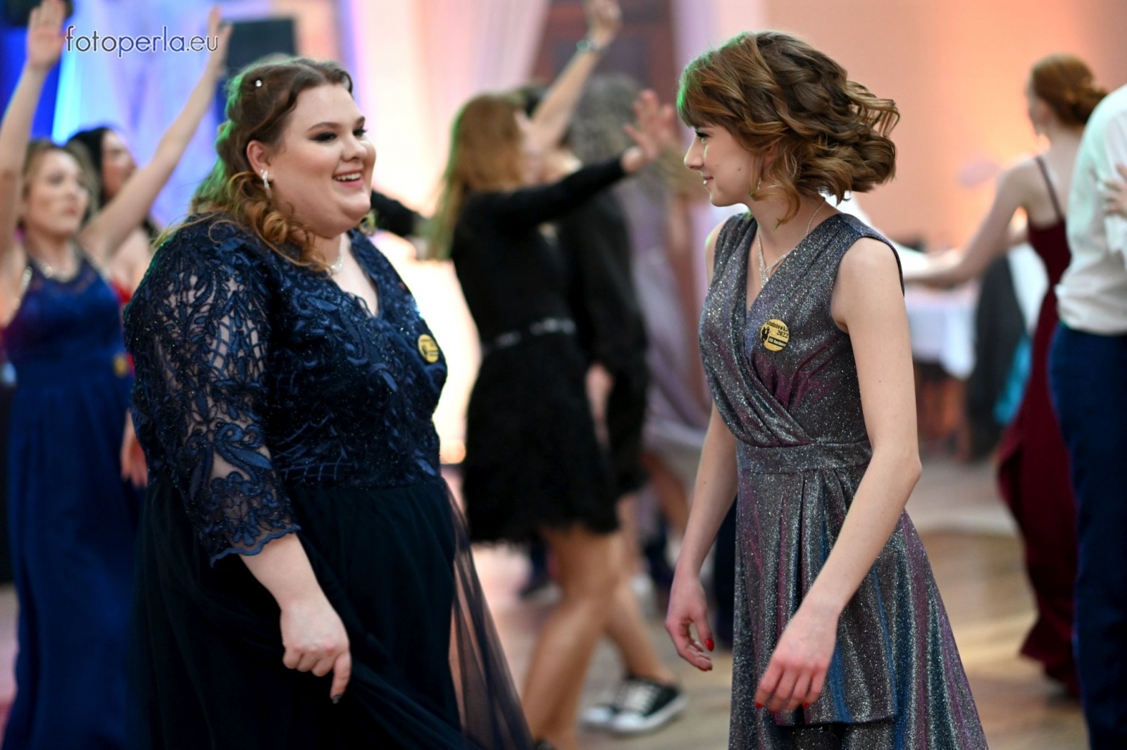 Zdjęcie w galerii na portalu naszraciborz.pl: Przeżyjmy to jeszcze raz. Ekonomik bawił się w dworku Komorno [FOTO] wiadomości z regionu