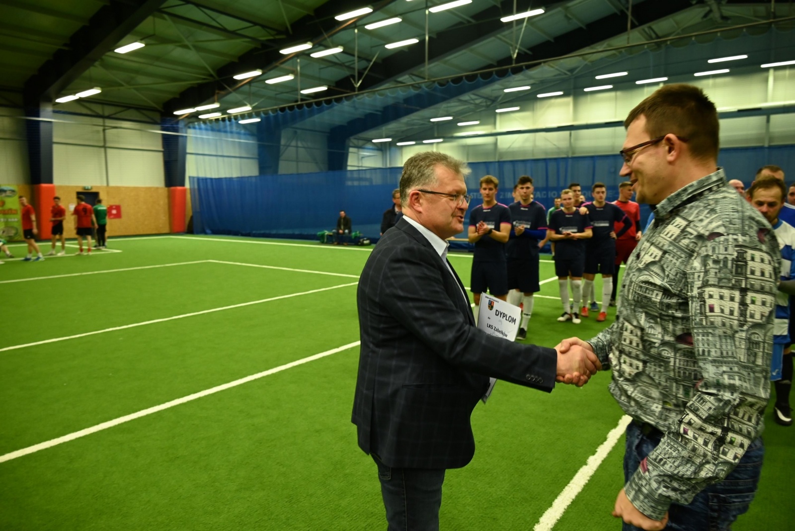 Zdjęcie w galerii na portalu naszraciborz.pl: LKS Tworków z Pucharem Wójta Krzyżanowic wiadomości z regionu