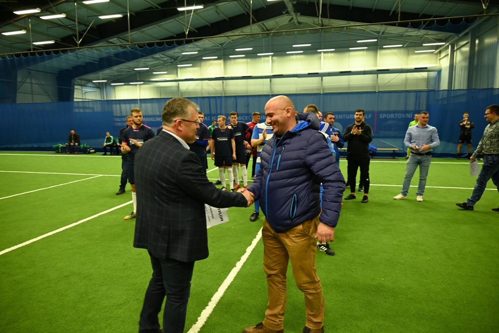 Zdjęcie w galerii na portalu naszraciborz.pl: LKS Tworków z Pucharem Wójta Krzyżanowic wiadomości z regionu