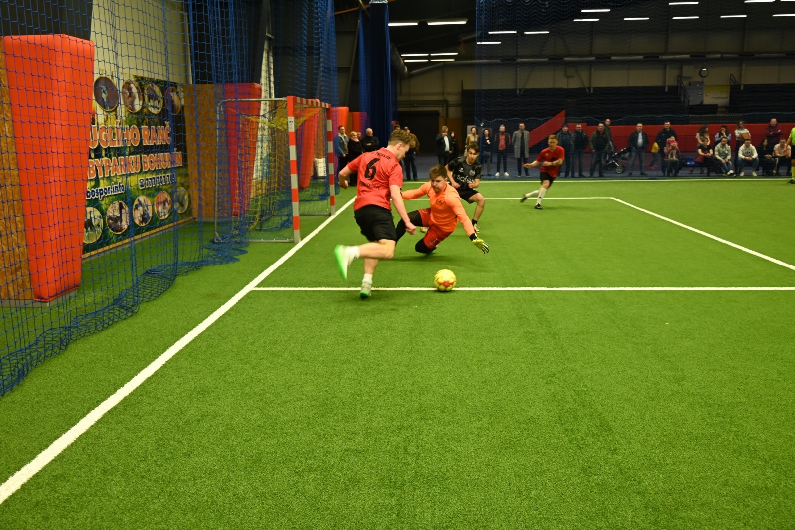 Zdjęcie w galerii na portalu naszraciborz.pl: LKS Tworków z Pucharem Wójta Krzyżanowic wiadomości z regionu