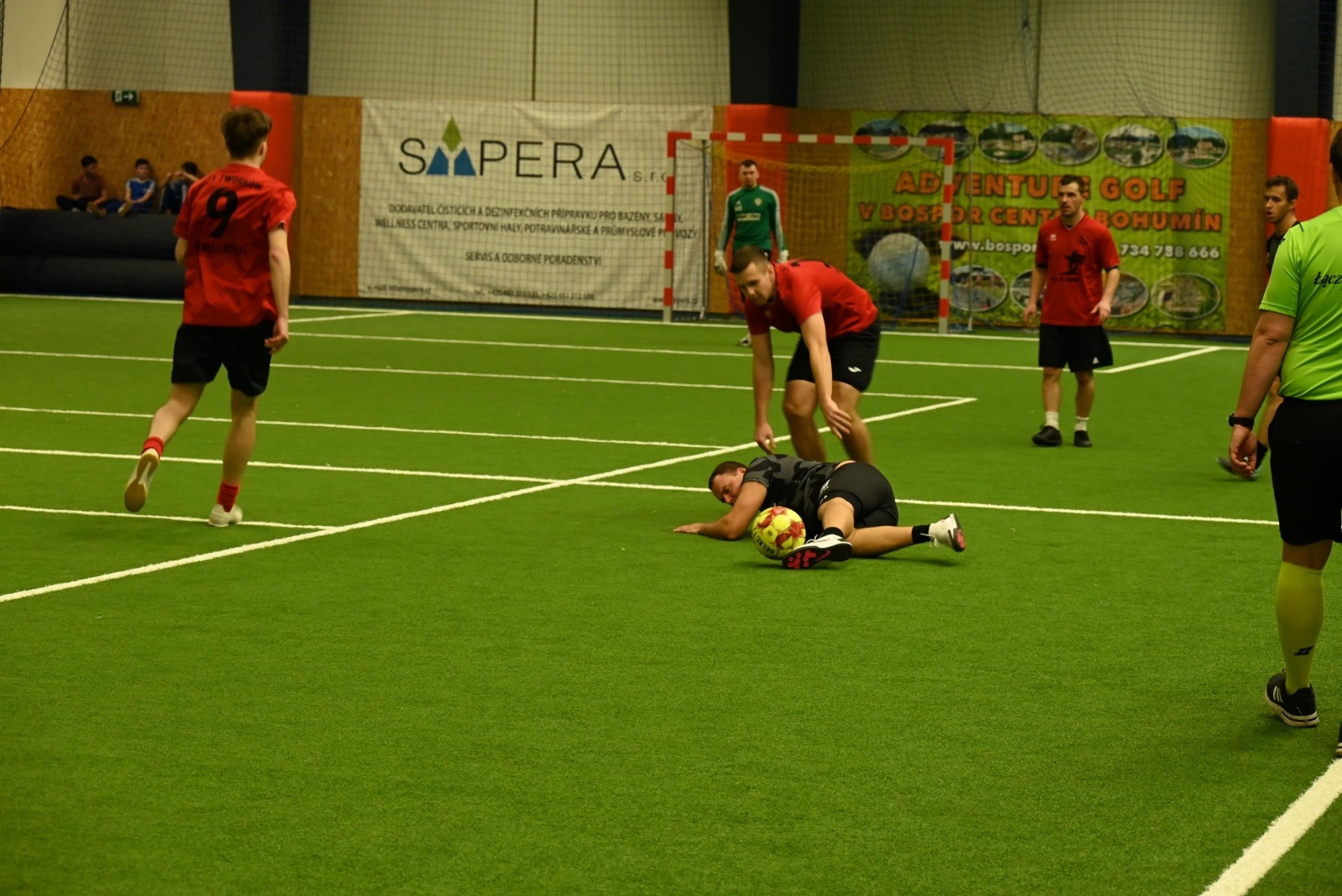 Zdjęcie w galerii na portalu naszraciborz.pl: LKS Tworków z Pucharem Wójta Krzyżanowic wiadomości z regionu