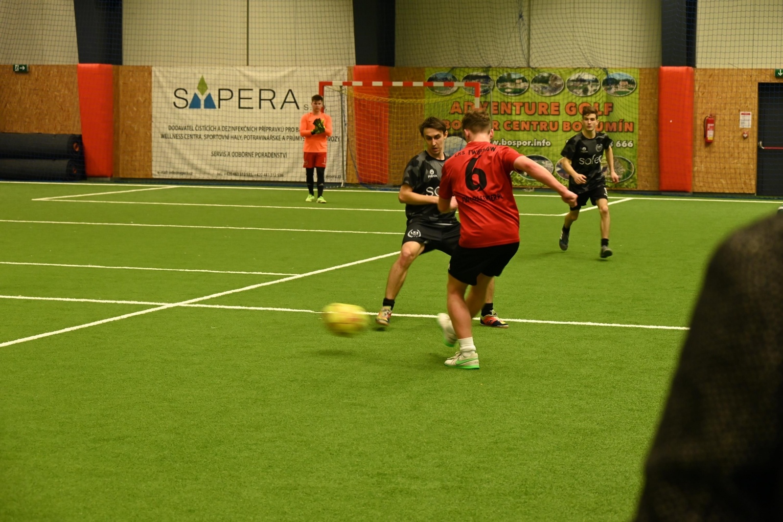 Zdjęcie w galerii na portalu naszraciborz.pl: LKS Tworków z Pucharem Wójta Krzyżanowic wiadomości z regionu