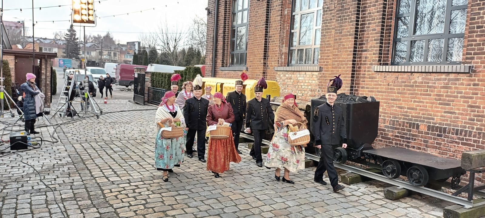 Zdjęcie w galerii na portalu naszraciborz.pl: Rudniczanki spod Raciborza wystąpiły w ogólnopolskiej reklamie Biedronki wiadomości z regionu