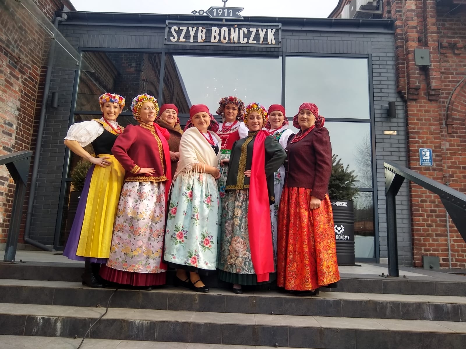 Zdjęcie w galerii na portalu naszraciborz.pl: Rudniczanki spod Raciborza wystąpiły w ogólnopolskiej reklamie Biedronki wiadomości z regionu