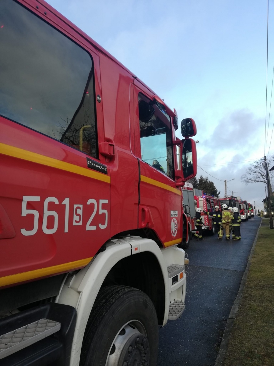 Zdjęcie w galerii na portalu naszraciborz.pl: Raport 998. 50 tys. złotych strat w pożarze poddasza w Bolesławiu [FOTO] wiadomości z regionu
