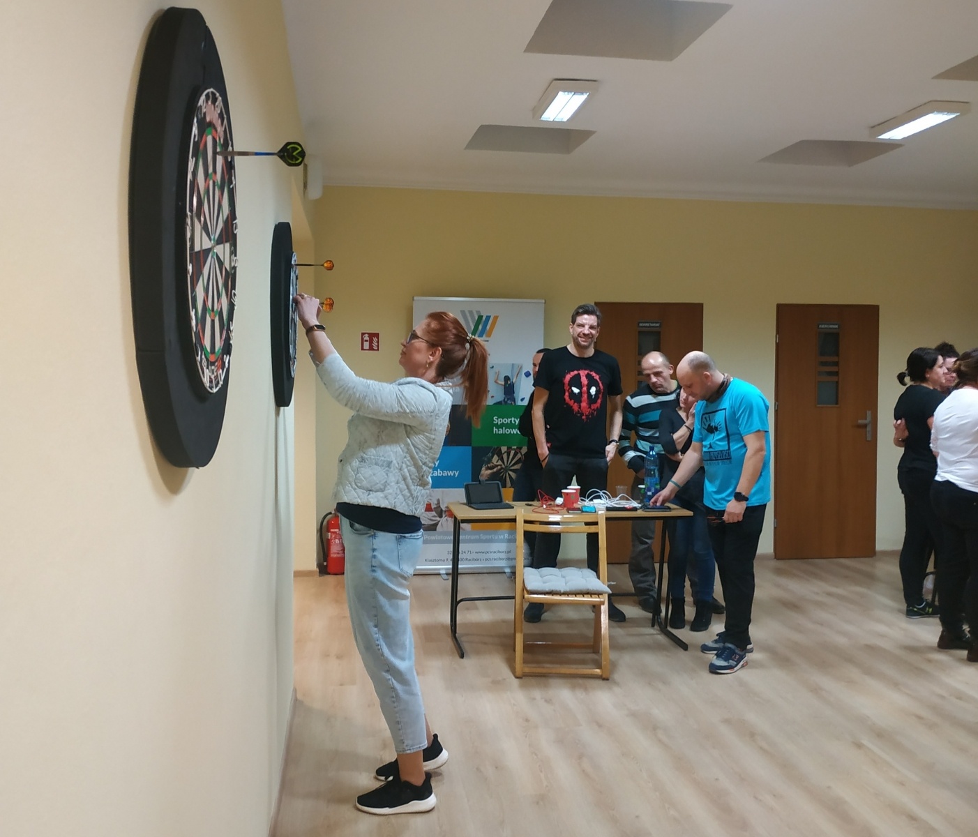 Zdjęcie w galerii na portalu naszraciborz.pl: Walentynkowy turniej darta w PCS wiadomości z regionu