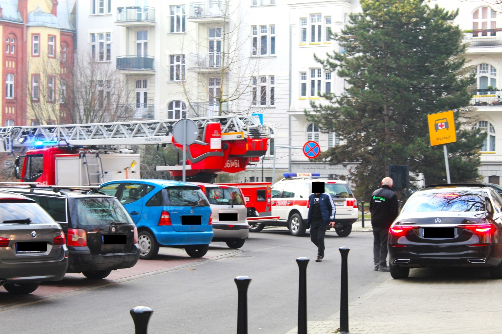 Zdjęcie w galerii na portalu naszraciborz.pl: Raport 998. Zadymienie w budynku przy Mariańskiej wiadomości z regionu