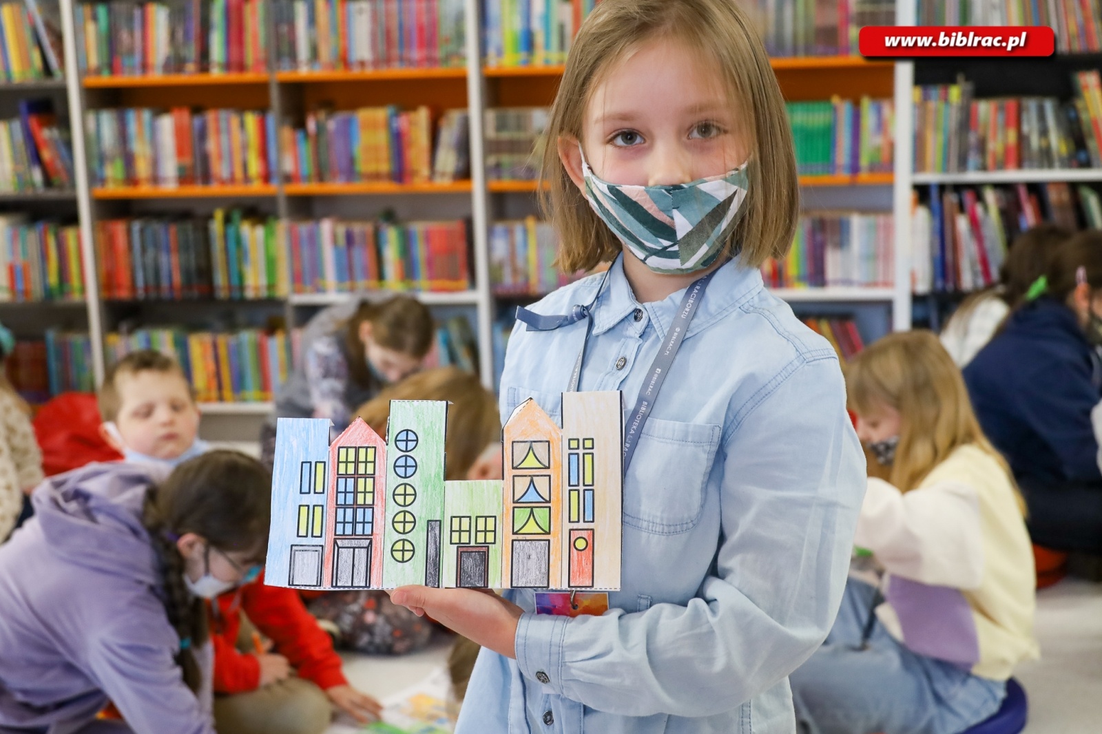 Zdjęcie w galerii na portalu naszraciborz.pl: Zajęcia o architekturze rozpoczęły Kulturalne Ferie z Biblioteką wiadomości z regionu