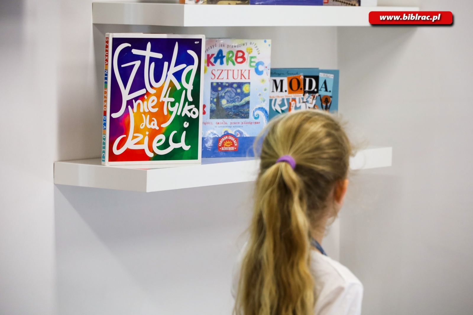 Zdjęcie w galerii na portalu naszraciborz.pl: Zajęcia o architekturze rozpoczęły Kulturalne Ferie z Biblioteką wiadomości z regionu