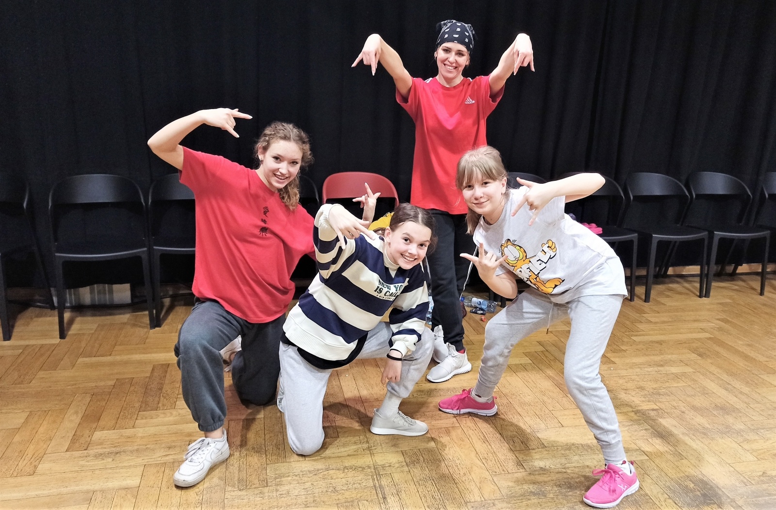 Zdjęcie w galerii na portalu naszraciborz.pl: Rzeźba, krosno i taniec. Ferie z RCK wiadomości z regionu