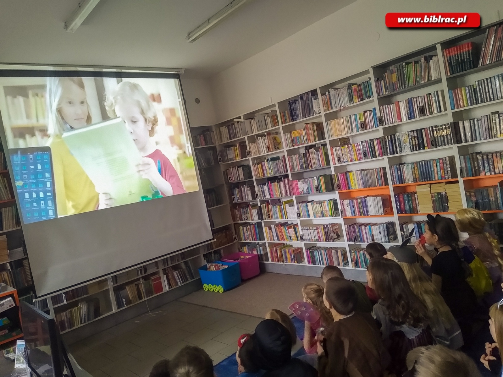 Zdjęcie w galerii na portalu naszraciborz.pl: Biblioteka w Markowicach przywitała nowych czytelników wiadomości z regionu