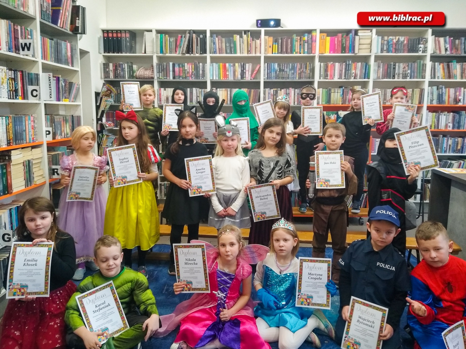 Zdjęcie w galerii na portalu naszraciborz.pl: Biblioteka w Markowicach przywitała nowych czytelników wiadomości z regionu