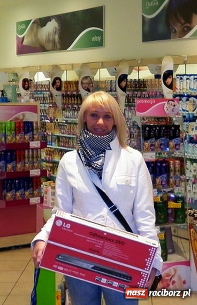 Zdjęcie w galerii na portalu naszraciborz.pl: Po nagrody do Galerii Młyńskiej wiadomości z regionu