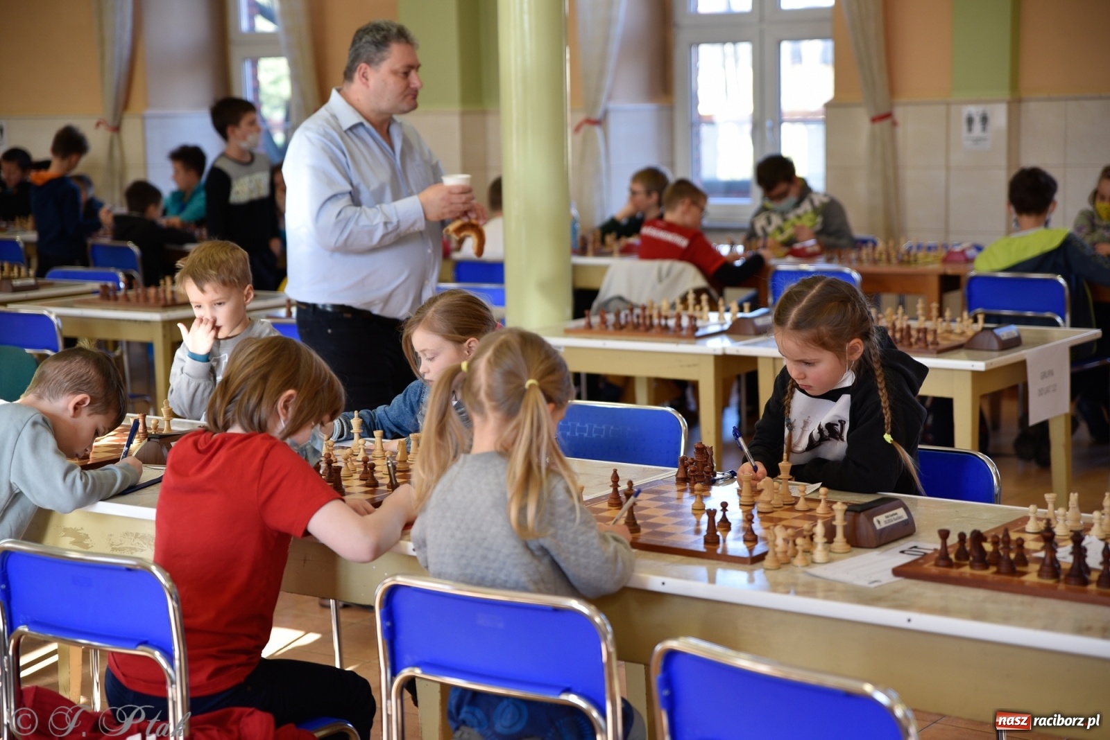 Zdjęcie w galerii na portalu naszraciborz.pl: Młodzi szachiści w rywalizacji o Puchar Prezydenta [FOTO] wiadomości z regionu
