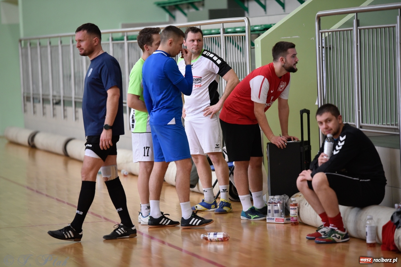 Zdjęcie w galerii na portalu naszraciborz.pl: Turniej siatkonogi w Arenie Rafako [FOTO] wiadomości z regionu