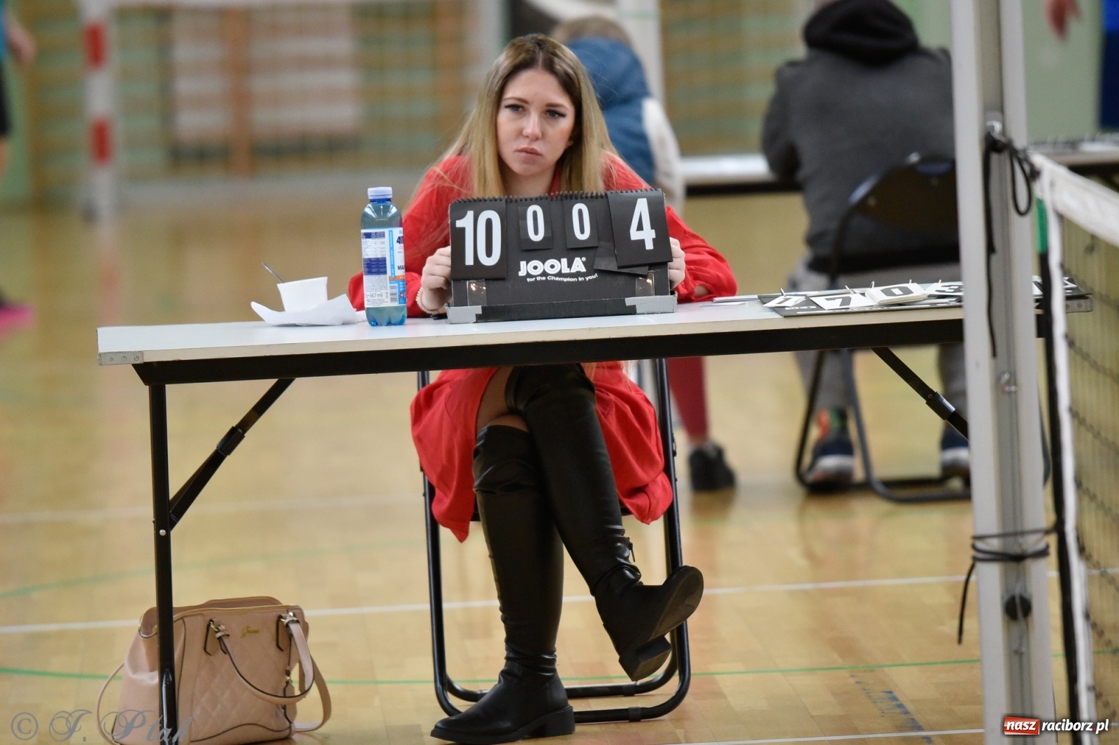 Zdjęcie w galerii na portalu naszraciborz.pl: Turniej siatkonogi w Arenie Rafako [FOTO] wiadomości z regionu