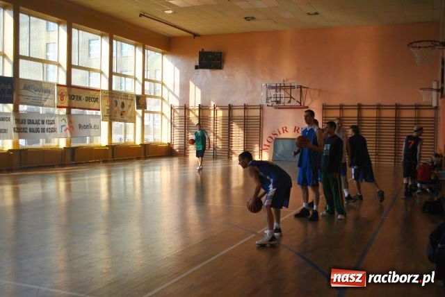 Zdjęcie w galerii na portalu naszraciborz.pl: Racibórz znów wygrywa w Rybniku wiadomości z regionu