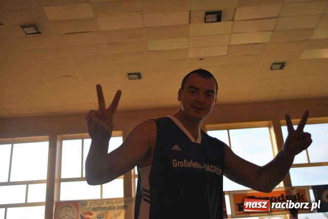 Zdjęcie w galerii na portalu naszraciborz.pl: Racibórz znów wygrywa w Rybniku wiadomości z regionu