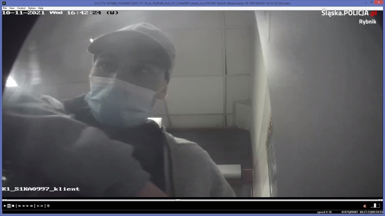 Zdjęcie w galerii na portalu naszraciborz.pl: Śląska cyberpolicja szuka tego mężczyzny wiadomości z regionu