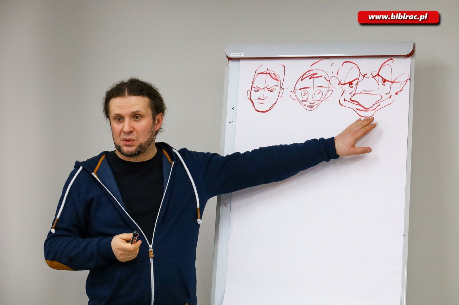 Zdjęcie w galerii na portalu naszraciborz.pl: Disney i manga w bibliotece. Warsztaty z Szymonem Telukiem [FOTO] wiadomości z regionu