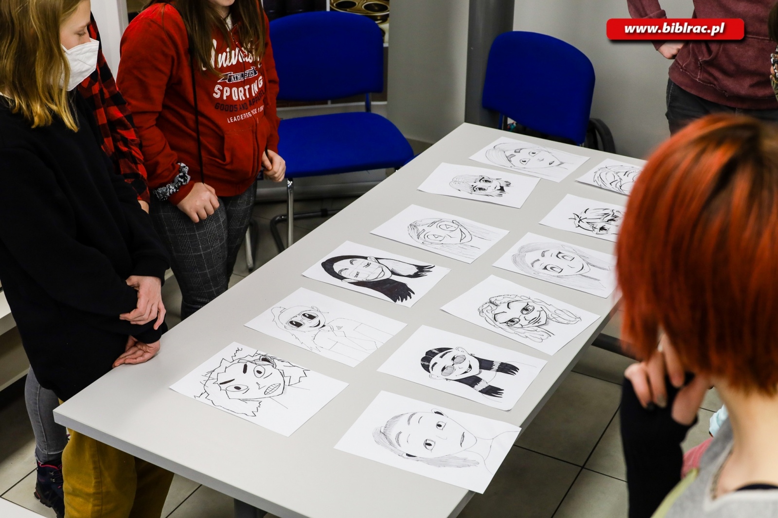 Zdjęcie w galerii na portalu naszraciborz.pl: Disney i manga w bibliotece. Warsztaty z Szymonem Telukiem [FOTO] wiadomości z regionu