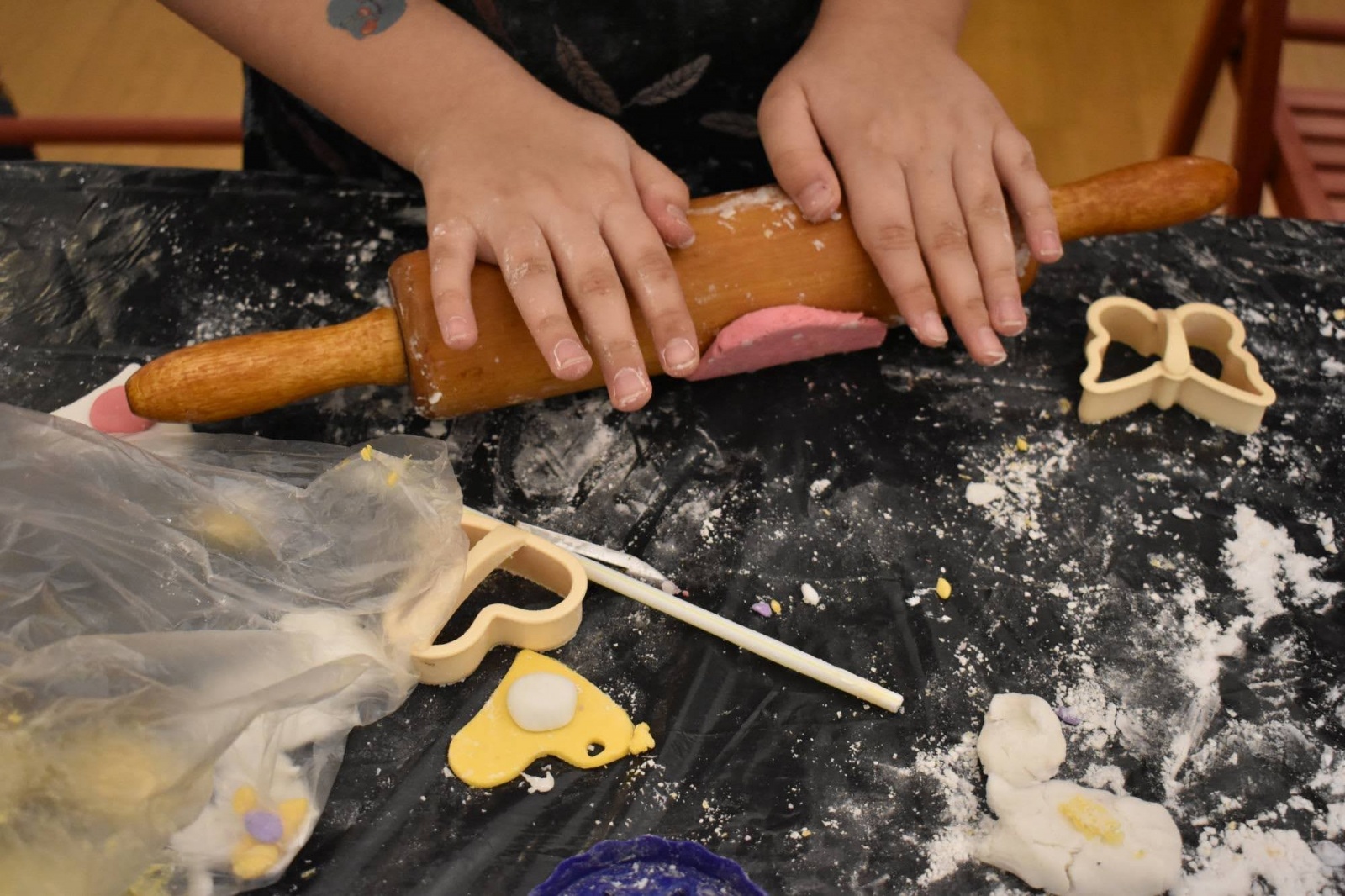 Zdjęcie w galerii na portalu naszraciborz.pl: Zamek zorganizował zabawy z masą plastyczną wiadomości z regionu