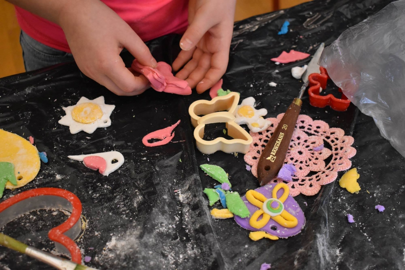 Zdjęcie w galerii na portalu naszraciborz.pl: Zamek zorganizował zabawy z masą plastyczną wiadomości z regionu