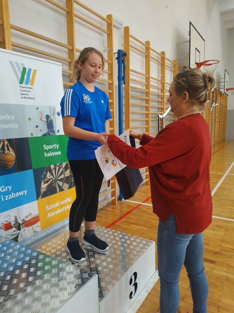 Zdjęcie w galerii na portalu naszraciborz.pl: Znamy triumfatorów turnieju tenisa w PCS wiadomości z regionu