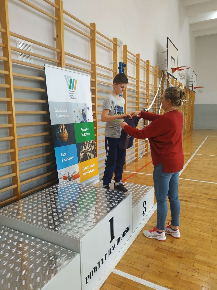 Zdjęcie w galerii na portalu naszraciborz.pl: Znamy triumfatorów turnieju tenisa w PCS wiadomości z regionu