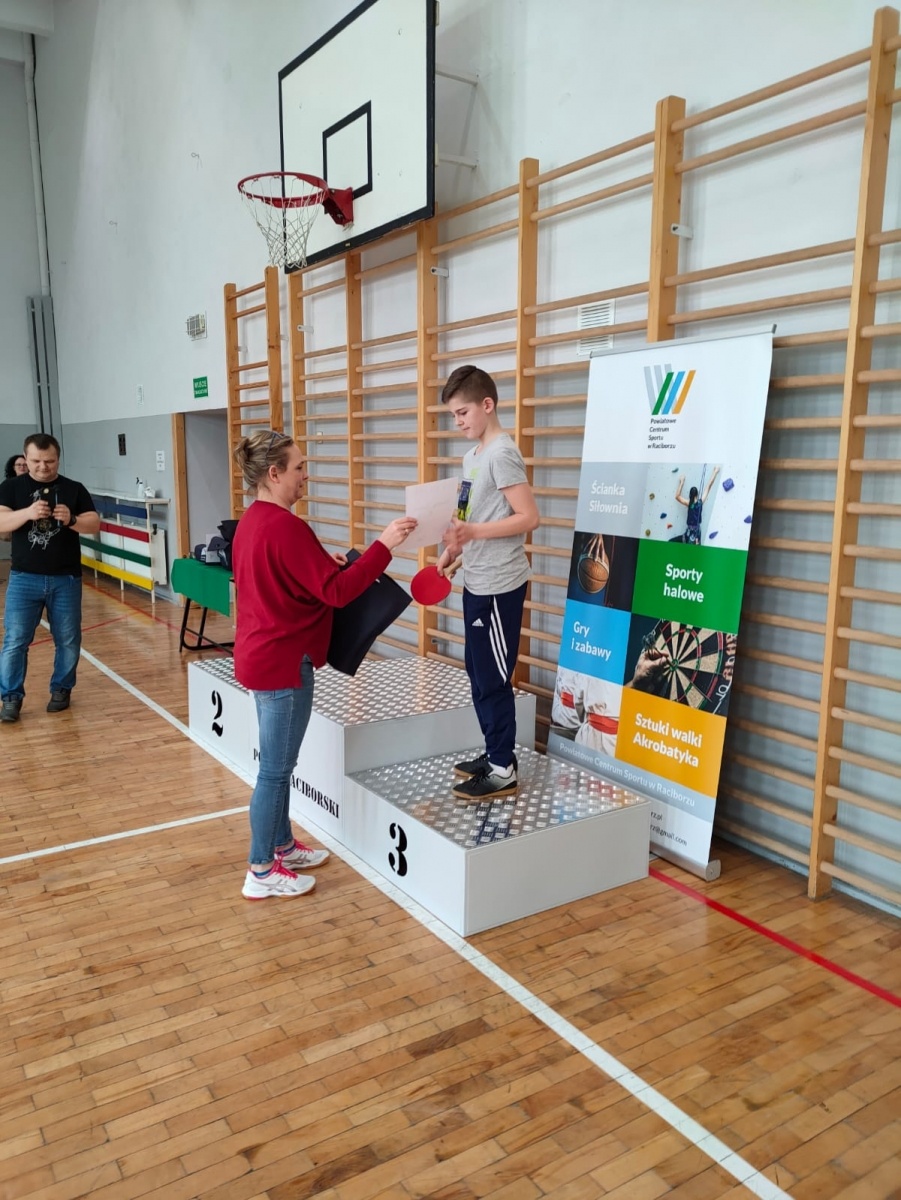 Zdjęcie w galerii na portalu naszraciborz.pl: Znamy triumfatorów turnieju tenisa w PCS wiadomości z regionu