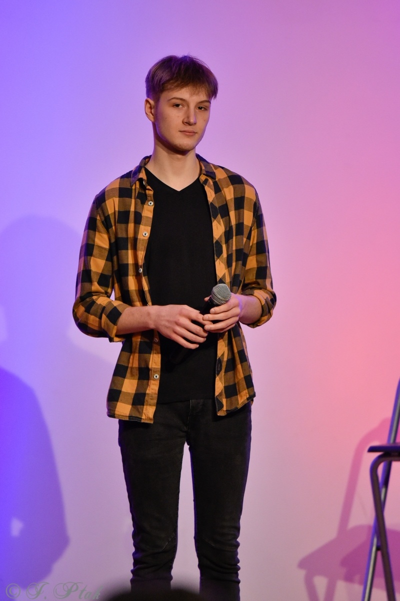 Zdjęcie w galerii na portalu naszraciborz.pl: Miraż w koncercie walentynkowym na zamku wiadomości z regionu