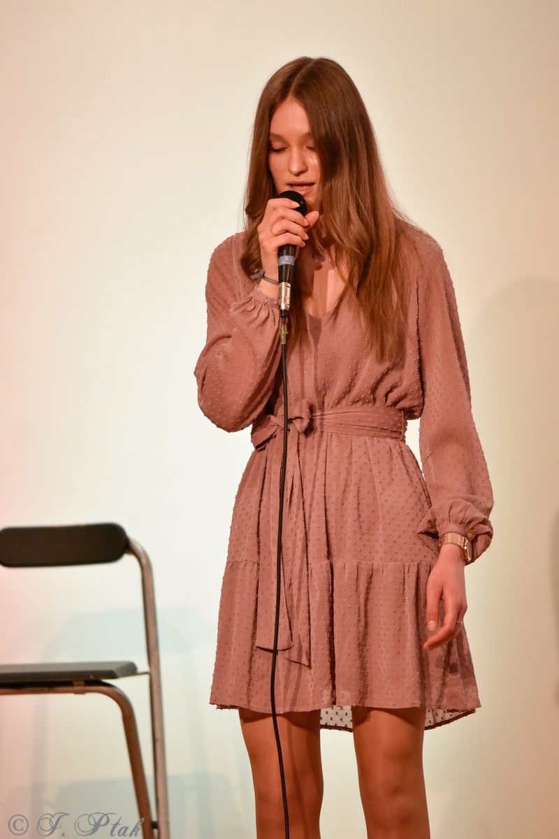 Zdjęcie w galerii na portalu naszraciborz.pl: Miraż w koncercie walentynkowym na zamku wiadomości z regionu