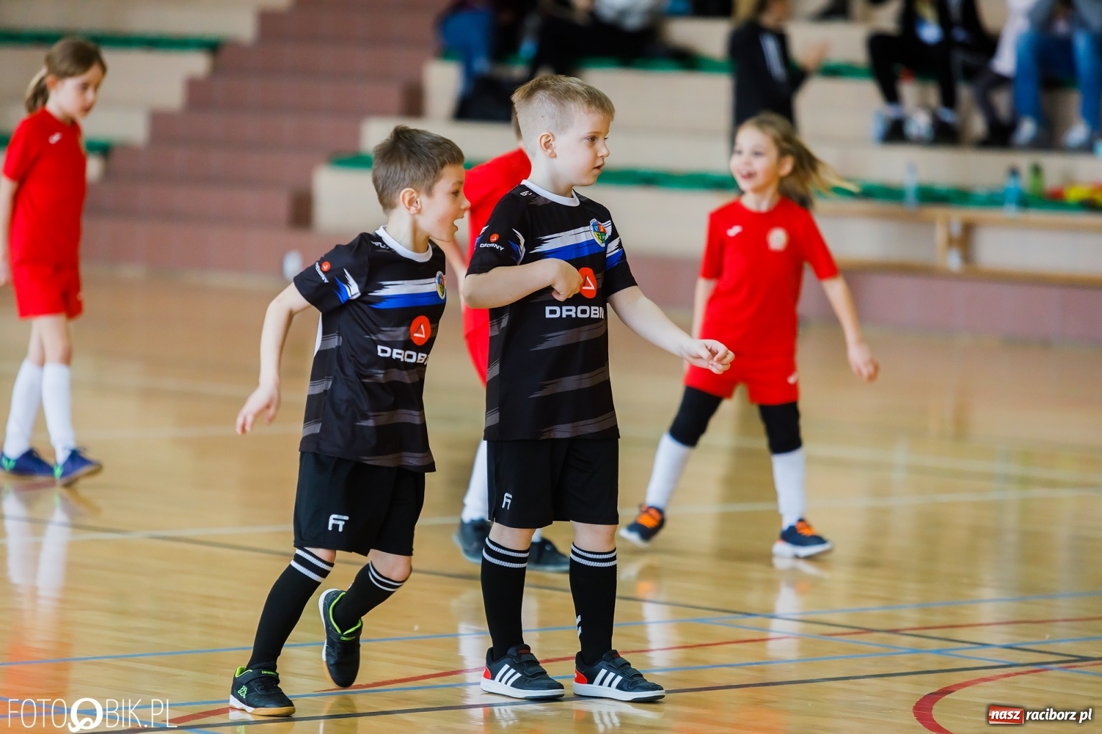 Zdjęcie w galerii na portalu naszraciborz.pl: Piłkarska rywalizacja w Rudniku. Stawką puchar Gminy Krzyżanowice [FOTO] wiadomości z regionu