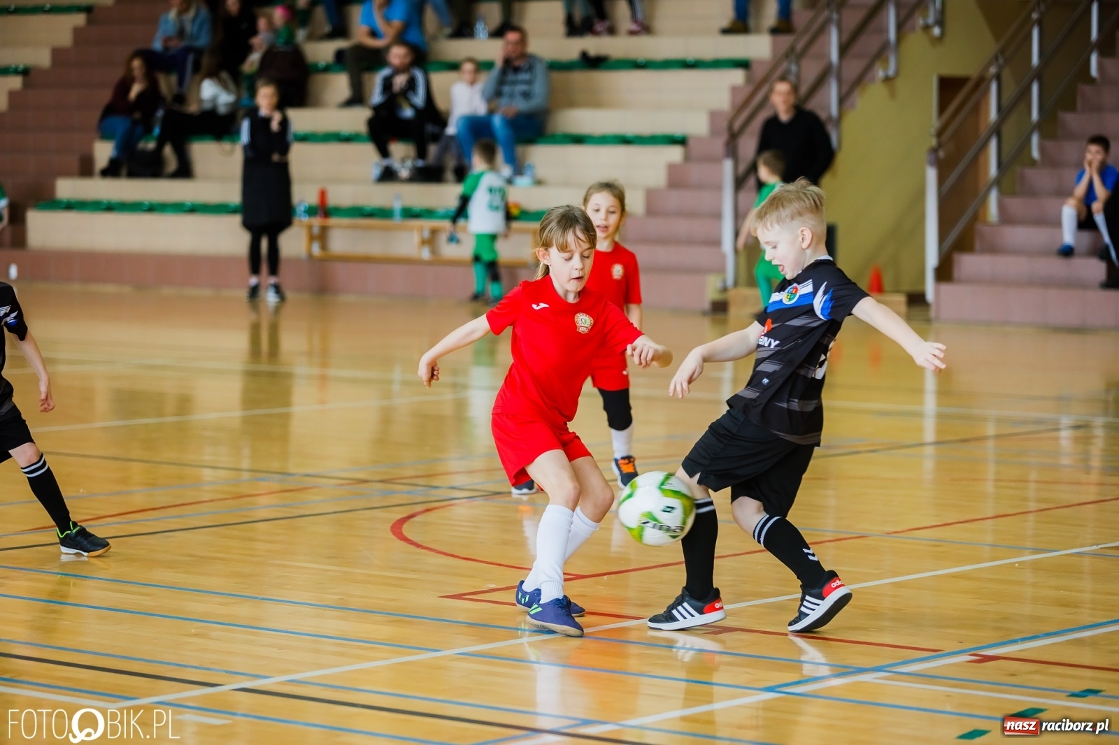 Zdjęcie w galerii na portalu naszraciborz.pl: Piłkarska rywalizacja w Rudniku. Stawką puchar Gminy Krzyżanowice [FOTO] wiadomości z regionu
