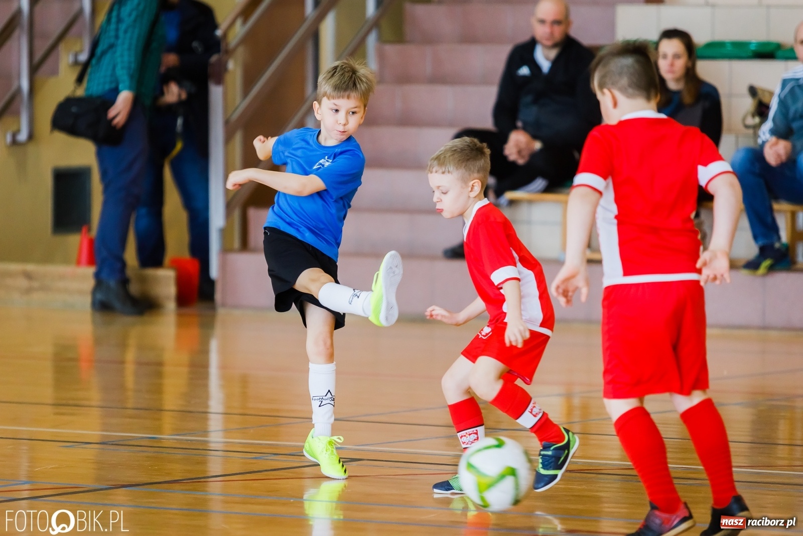Zdjęcie w galerii na portalu naszraciborz.pl: Piłkarska rywalizacja w Rudniku. Stawką puchar Gminy Krzyżanowice [FOTO] wiadomości z regionu