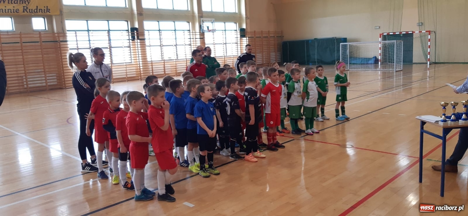 Zdjęcie w galerii na portalu naszraciborz.pl: Piłkarska rywalizacja w Rudniku. Stawką puchar Gminy Krzyżanowice [FOTO] wiadomości z regionu