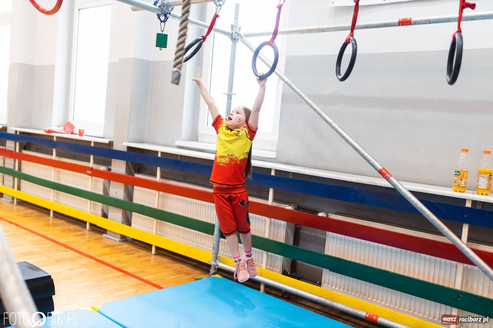 Zdjęcie w galerii na portalu naszraciborz.pl: Zwinność, szybkość, wytrzymałość. I mistrzostwa powiatu w OCR [FOTO] wiadomości z regionu