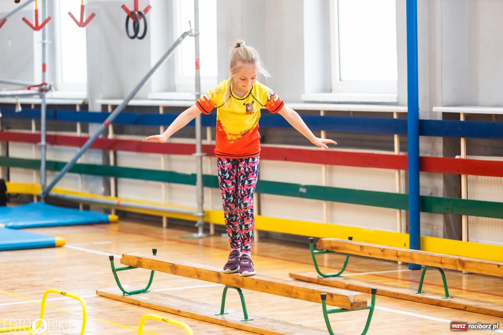 Zdjęcie w galerii na portalu naszraciborz.pl: Zwinność, szybkość, wytrzymałość. I mistrzostwa powiatu w OCR [FOTO] wiadomości z regionu