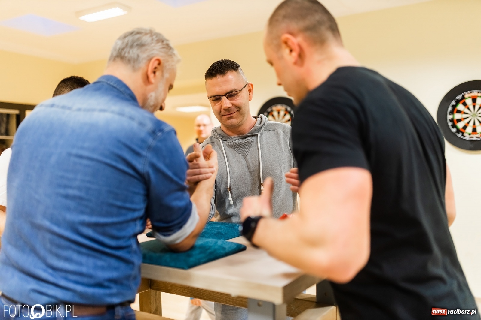 Zdjęcie w galerii na portalu naszraciborz.pl: Starcie siłaczy w PCS. I mistrzostwa w armwrestlingu za nami [FOTO] wiadomości z regionu