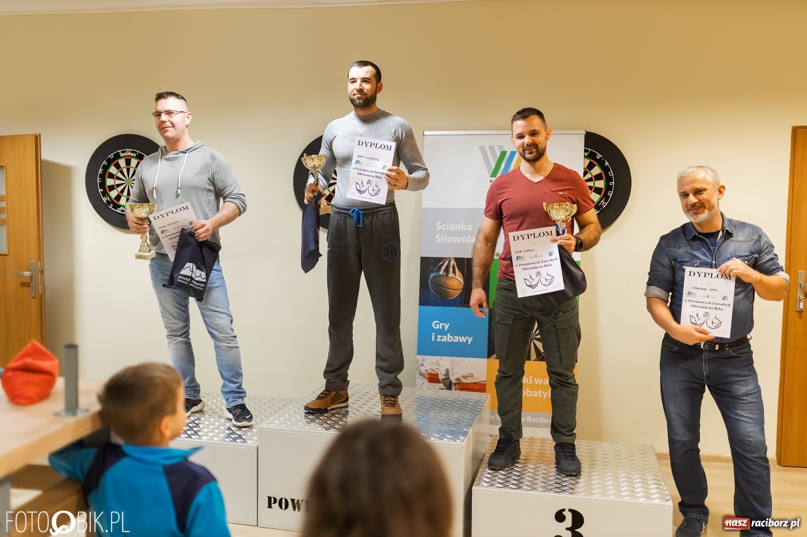 Zdjęcie w galerii na portalu naszraciborz.pl: Starcie siłaczy w PCS. I mistrzostwa w armwrestlingu za nami [FOTO] wiadomości z regionu